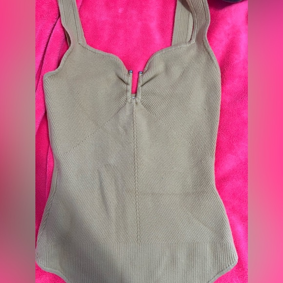 Abercrombie & Fitch Tops - NWOT ABERCROMBIE AND FITCH BODYSUIT